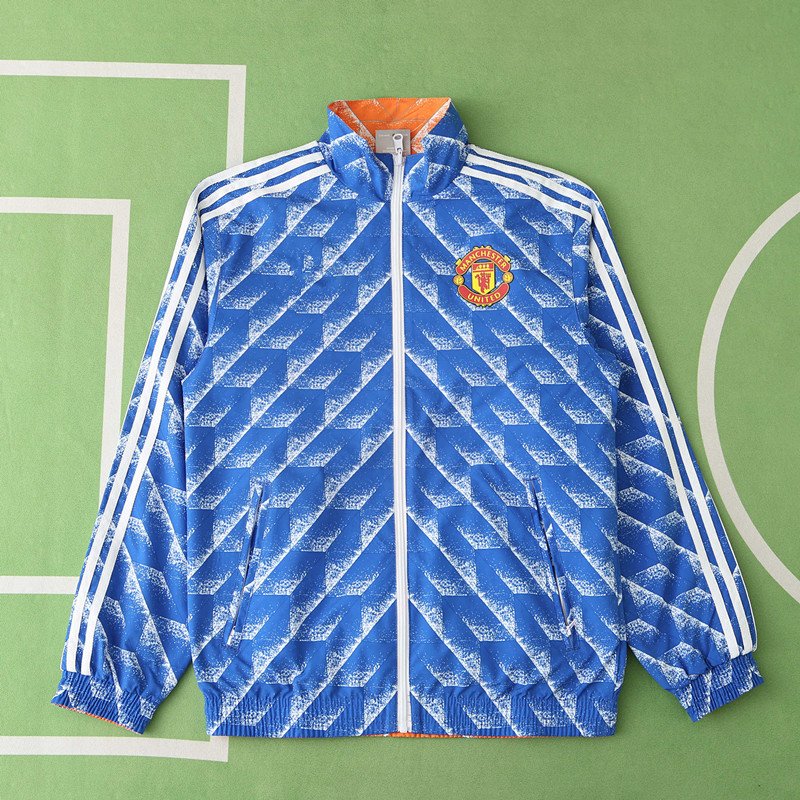 197dfd4fc4 2425 Manchester United F.C. Wear on both sides windbreaker - Billede 1