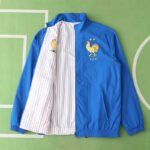 2425 France Wear on both sides windbreaker