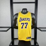 NBA L.A. Lakers 77#DONCIC Luka Dončić - Imagem 2
