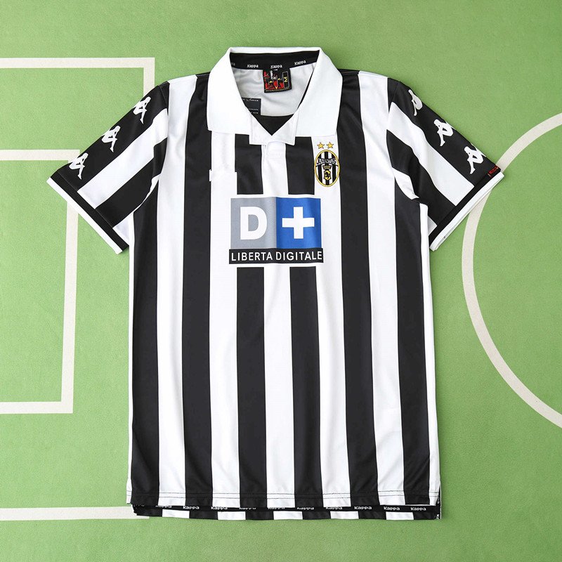 3d0e4f852f 9900 season Juventus F.C. home retro Fan version - Imagem 1