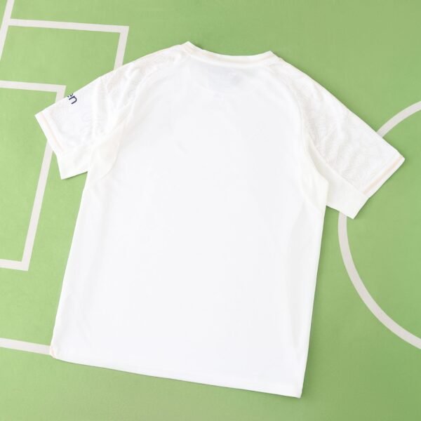 2526 season Nottingham Forest FC away Fan version - Imagem 2