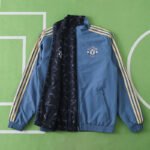 2425 Manchester United F.C. Wear on both sides windbreaker