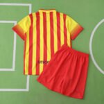 ⁦1314 season FC Barcelona / Barça away Kids kit⁩ - الصورة ⁦16⁩