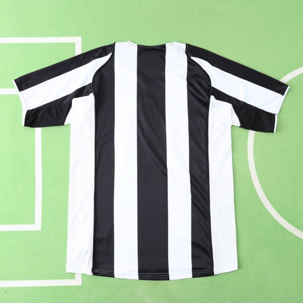 0405 season Newcastle home retro Fan version - Image 4
