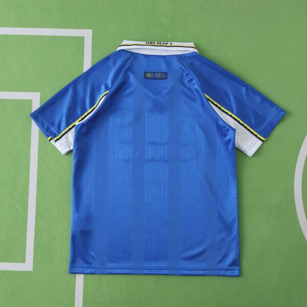 9799 season Chelsea F.C. home Kids kit – Bild 13
