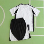 2425 season Juventus home Kids kit – Image 2