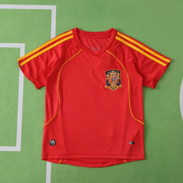 2008 season Spain home Kids kit - Image 2