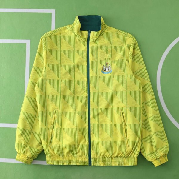 2425 Newcastle United F.C. Wear on both sides windbreaker - Billede 2