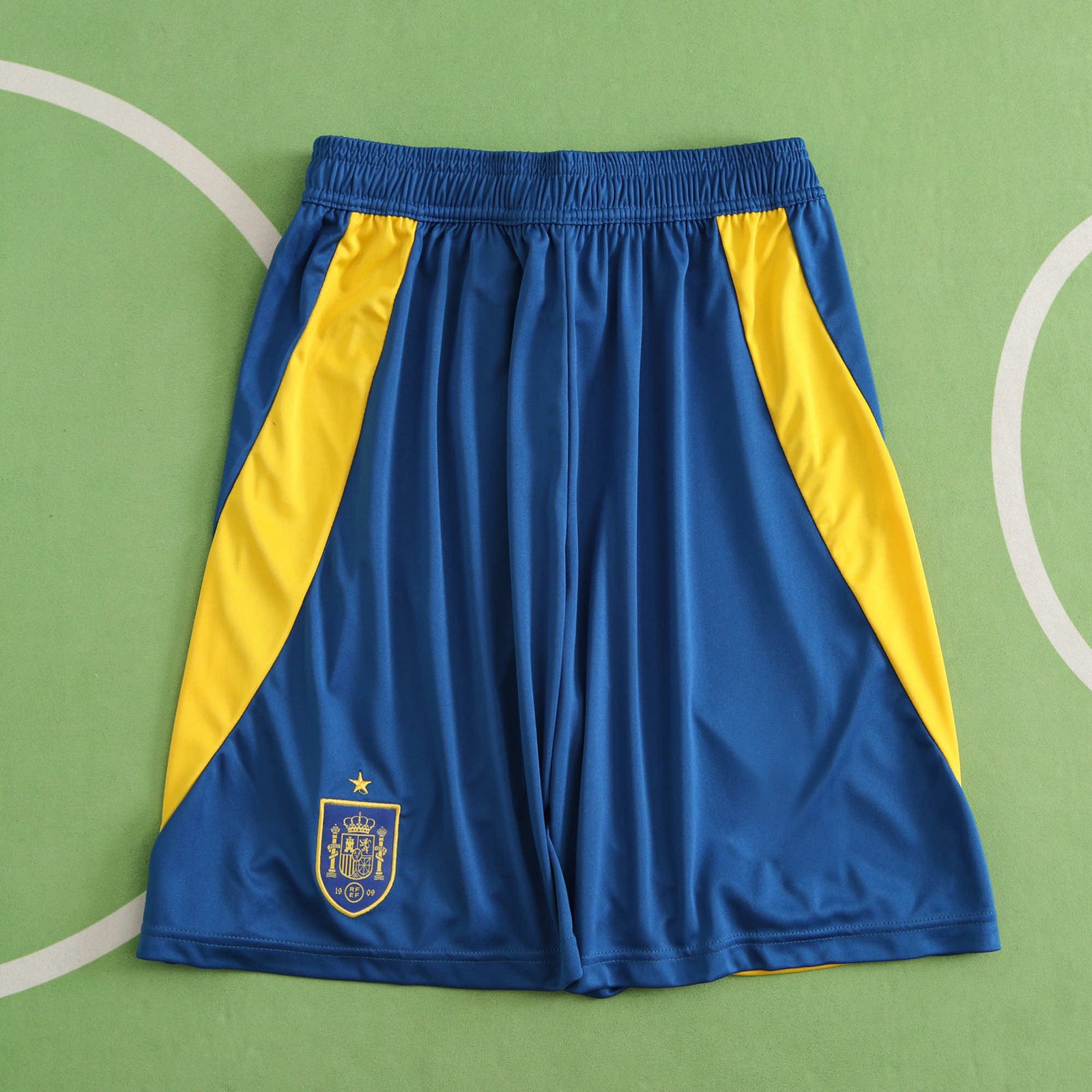 e82105d4bc 2024 UEFA Spain home shorts - Imagen 1