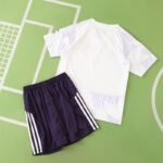 ⁦2526 season Manchester United F.C.  away Kids kit⁩ - الصورة ⁦17⁩