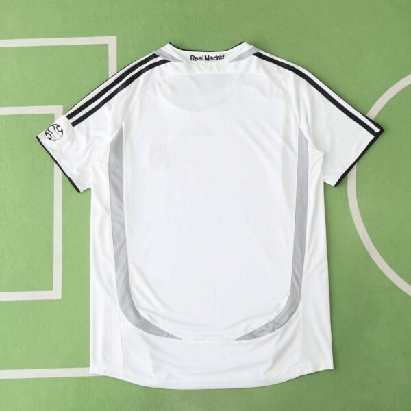 0607 season Real Madrid CF home retro Fan version - Image 14