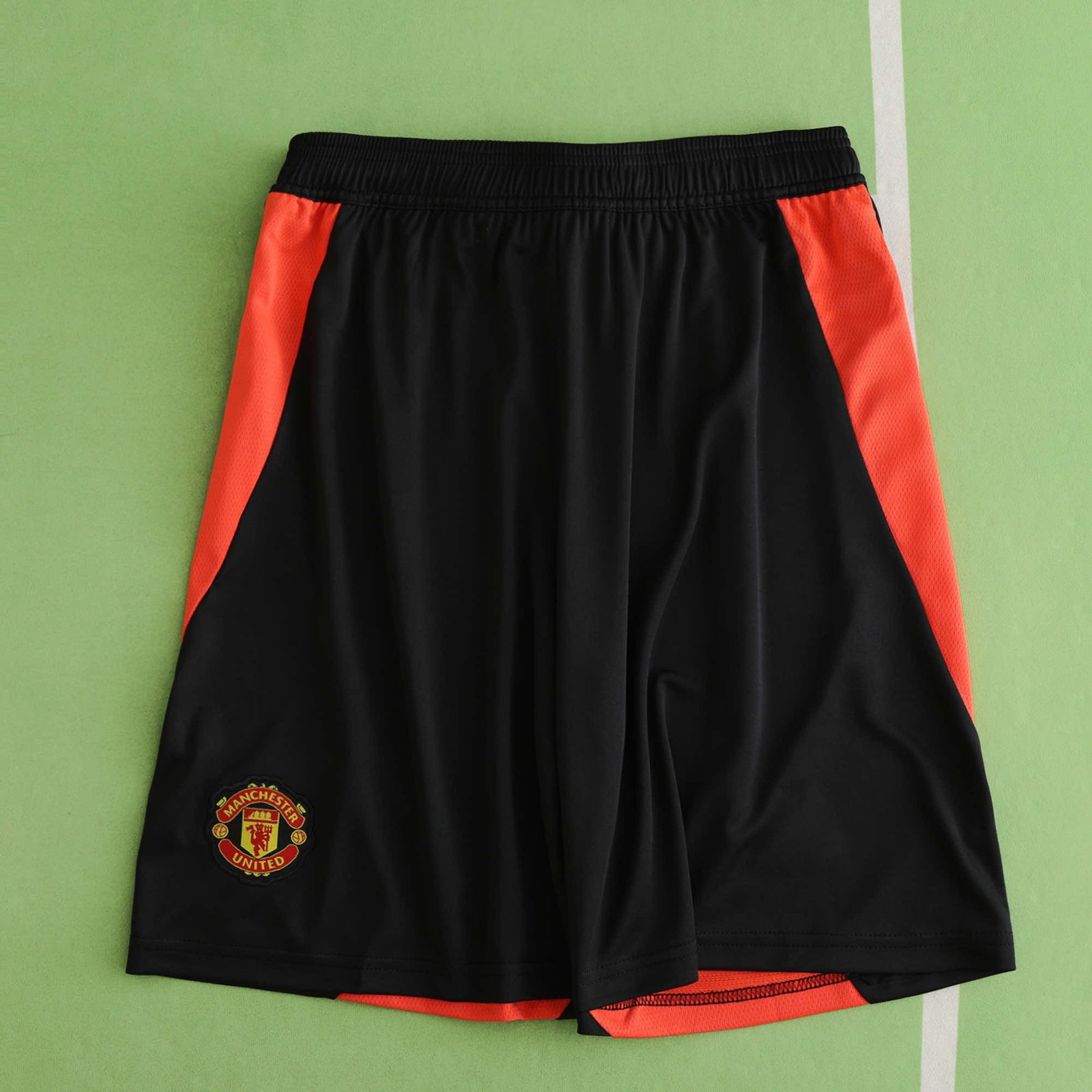4556ec1cfa 2425 season Manchester United home shorts - Imagen 1