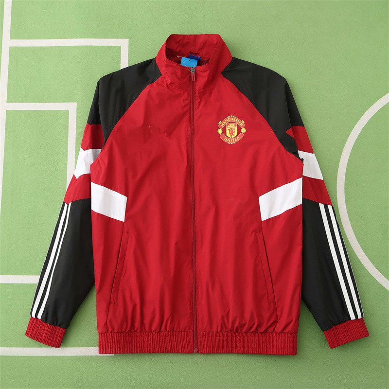 8abf4fe2e2 2425 Manchester United F.C. Red windbreaker - Imagen 1