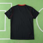 2425 Manchester United F.C. CF retro T shirt - Imagem 8