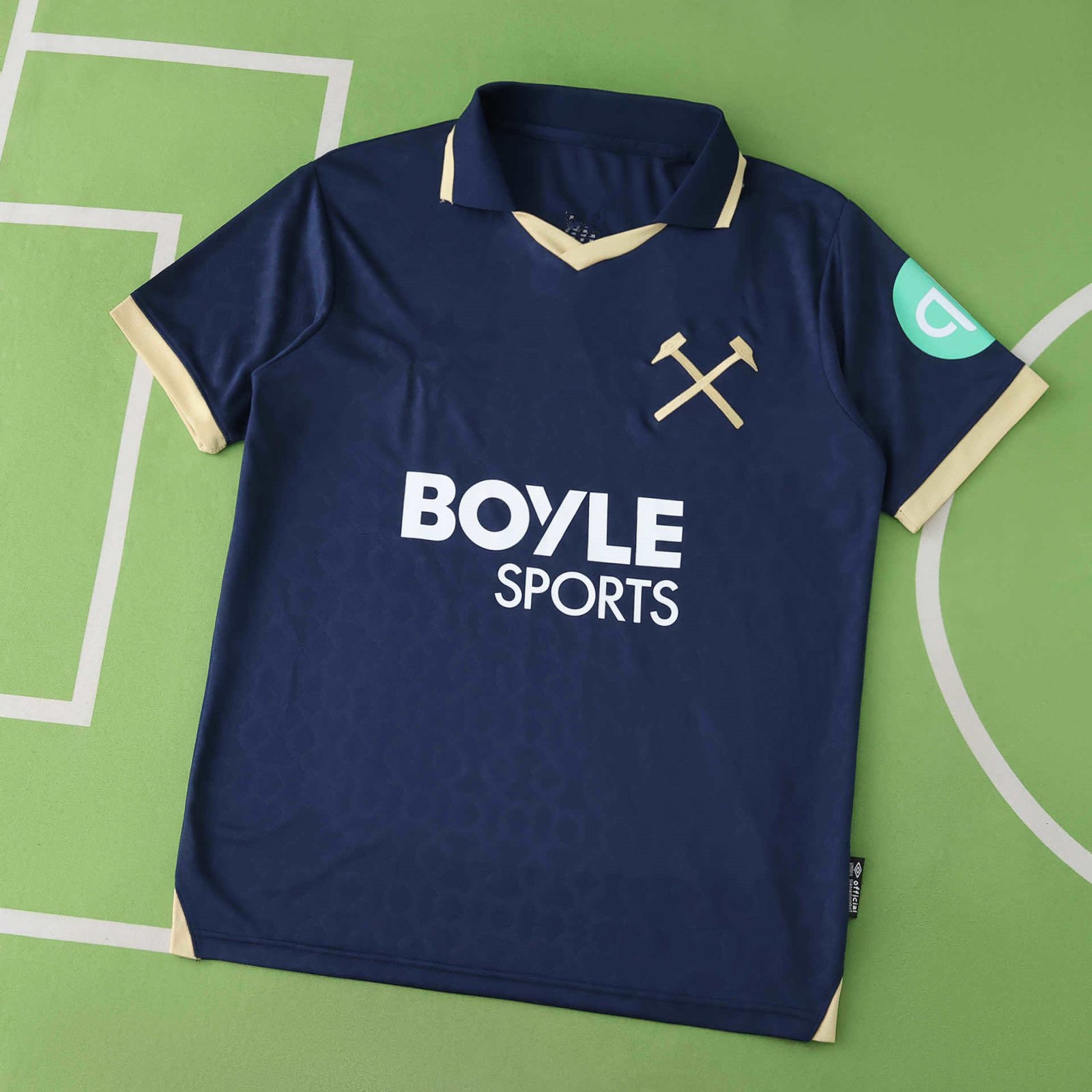 cba0028c53 2526 season West Ham United F.C. third Fan version - Imagem 1