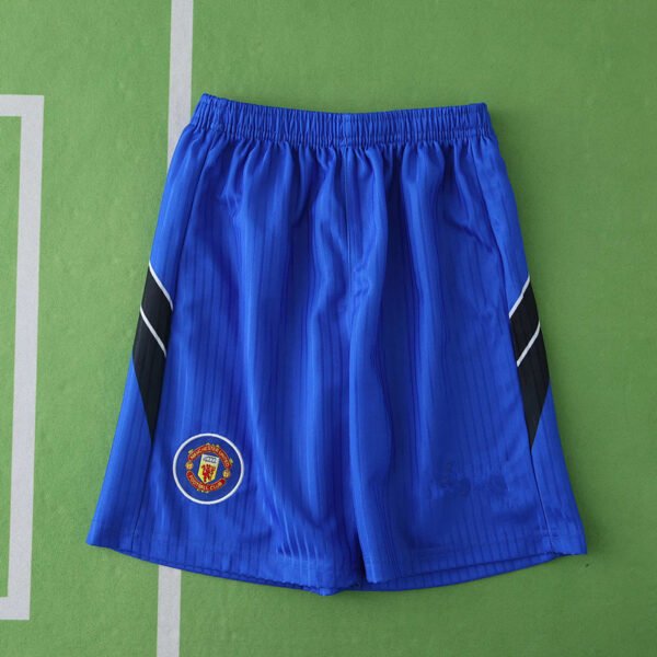 ⁦9698 Manchester United F.C. third retro Kids kit⁩ - الصورة ⁦14⁩
