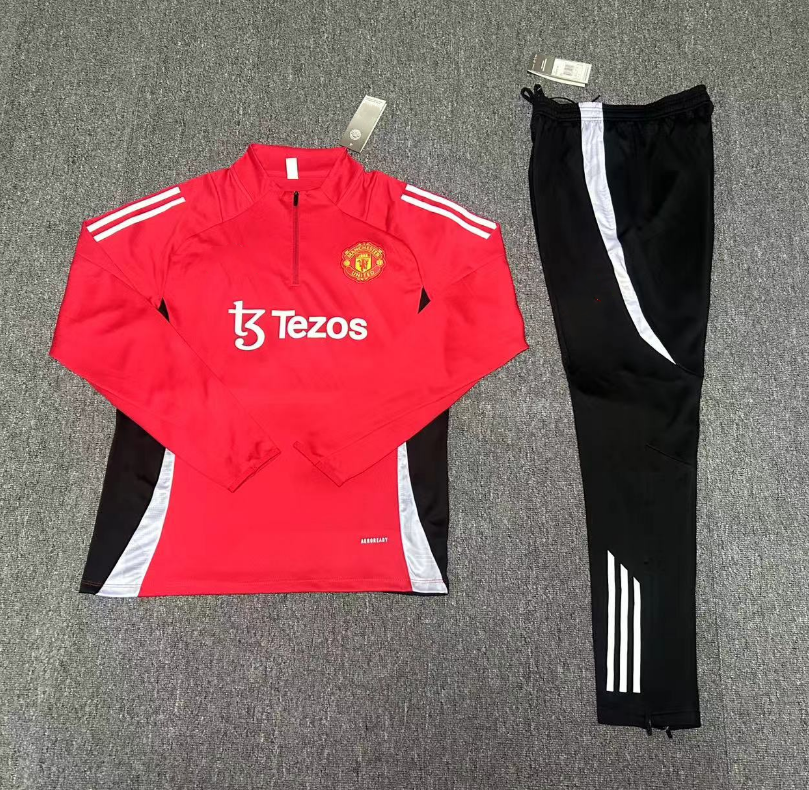 f260d6aa25 2425 Manchester United F.C. red Training suit set - Imagem 1